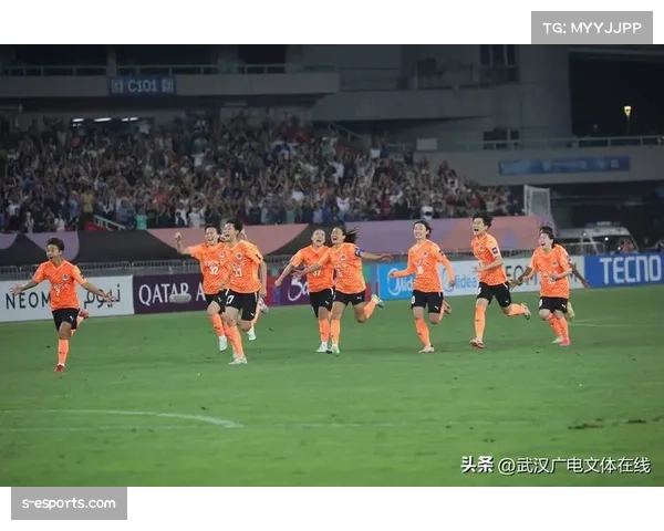 亚冠赛场VAR技术再成焦点 两度改判点球引讨论